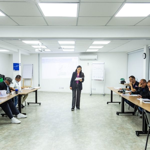 Treinamentos para Empresas - “Liderança na prática”